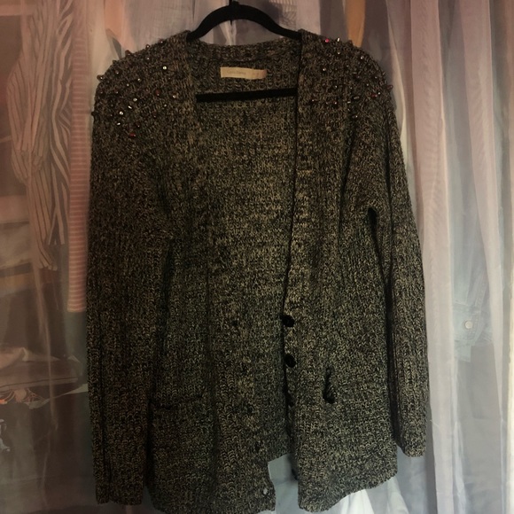 Cozy studded cardigan - Picture 3 of 3